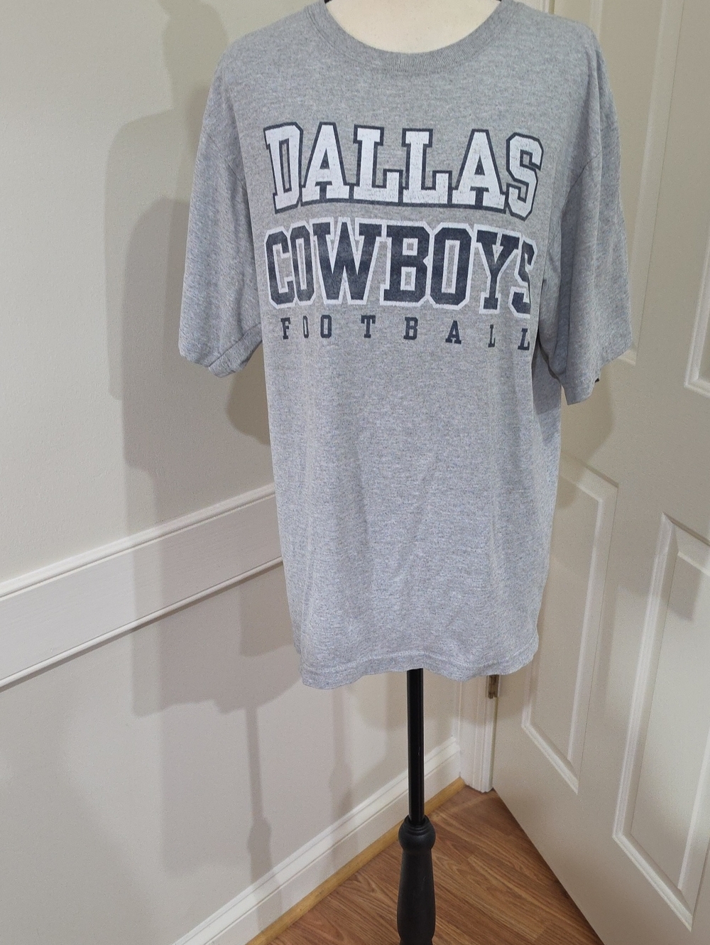 Dallas Cowboys Authentic Men's Medium Gray Practice T-Shirt